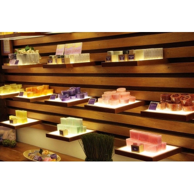 cosmetic shop furniture12